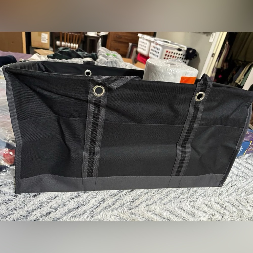 Thirty-One Deluxe Utility Tote Black Colorblock